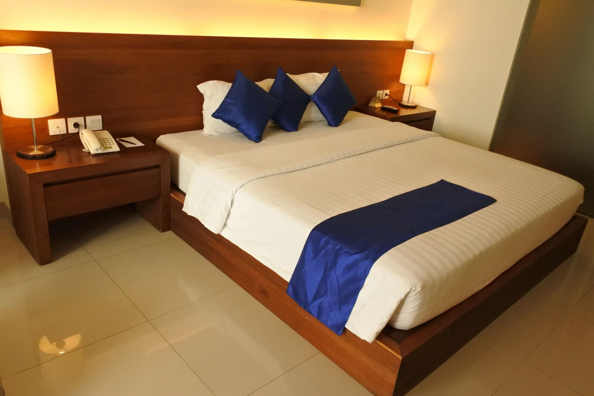 Taksu Sanur Hotel Экстерьер фото
