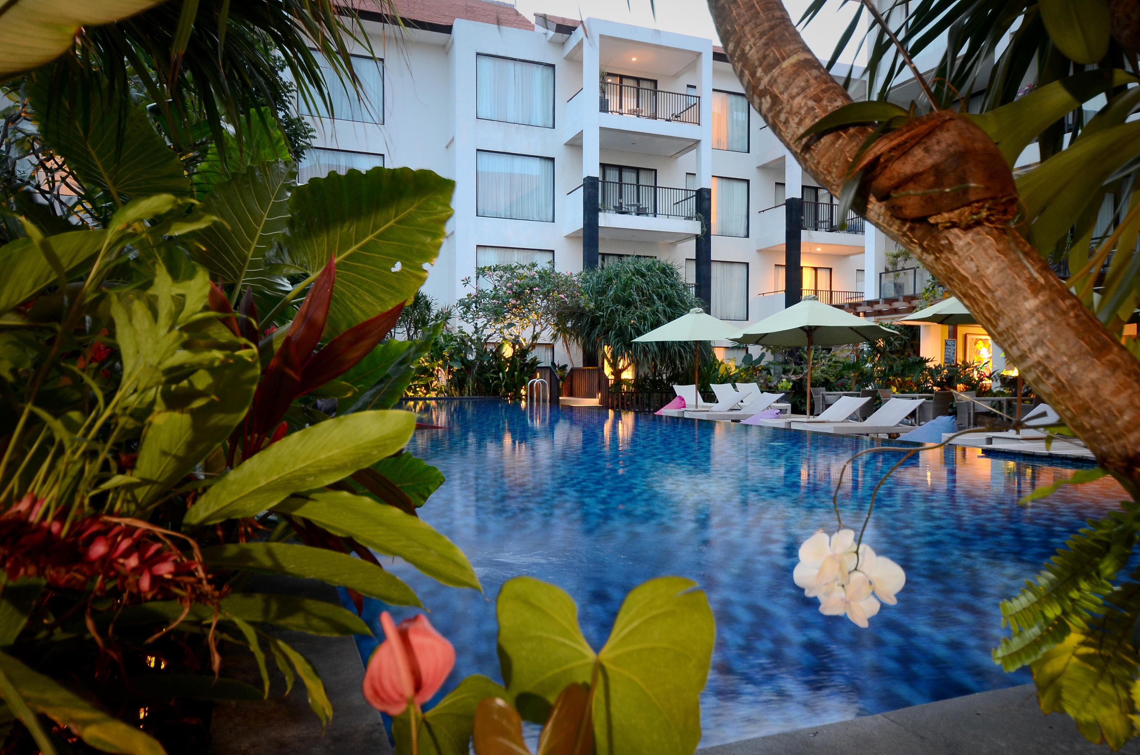 Taksu Sanur Hotel Экстерьер фото