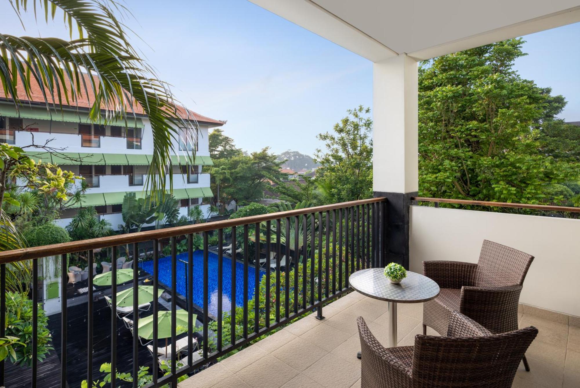 Taksu Sanur Hotel Экстерьер фото