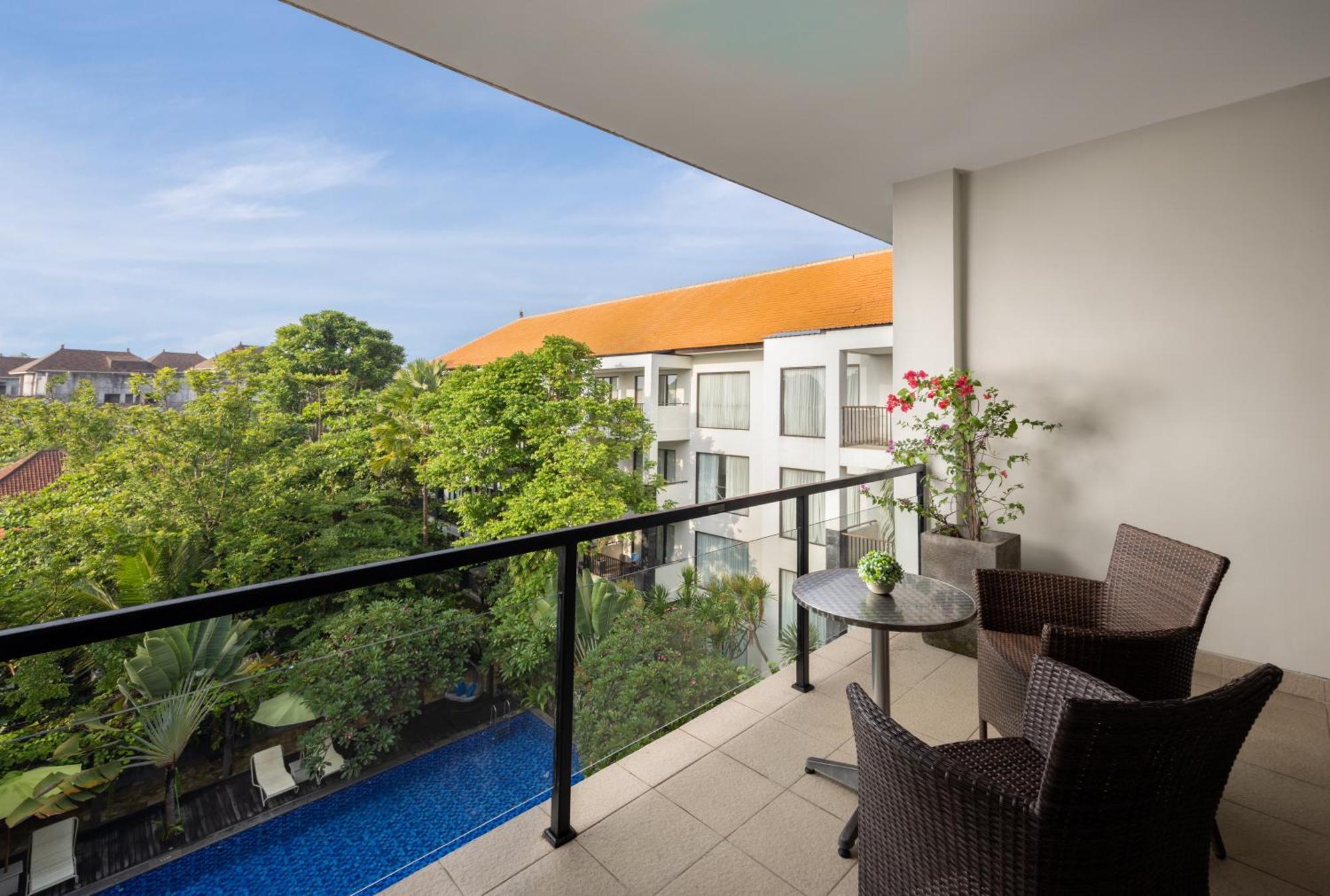 Taksu Sanur Hotel Экстерьер фото